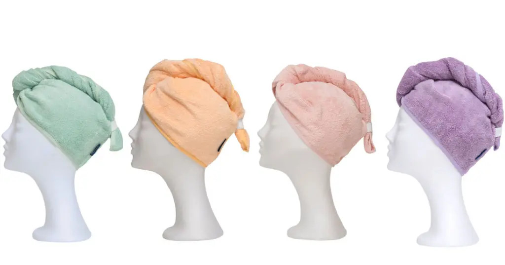 turbany na vlasy z modalu v různých barvách jsou vhodné pro všechny typy vlasů.