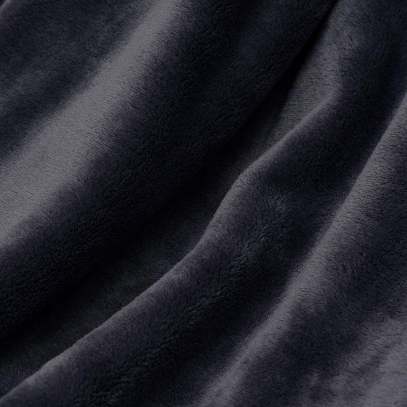 pléd DELI tmavě šedá měkká plyšová deka v šedé barvě 13468L