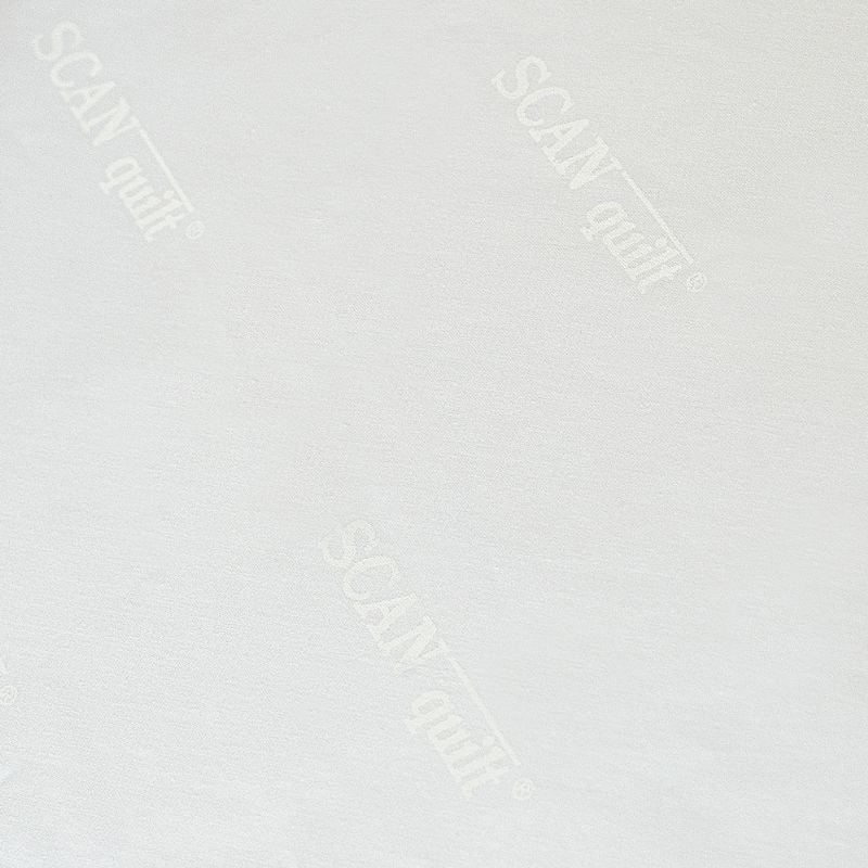 prostěradlo SPA do sauny SCANquilt bílá saunové prostěradlo z kvalitního bavlněného materiálu s potištěným bílým logem SCANquilt 8585L