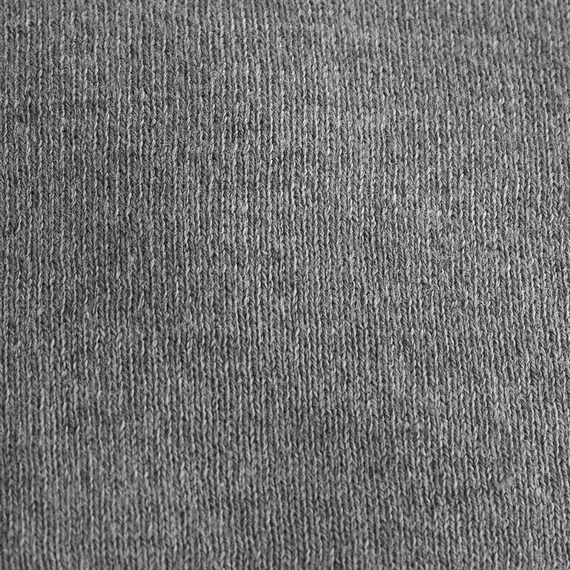 pletený povlak COLOUR šedá jednobarevný pletený povlak na polštářek v šedé barvě 9195L